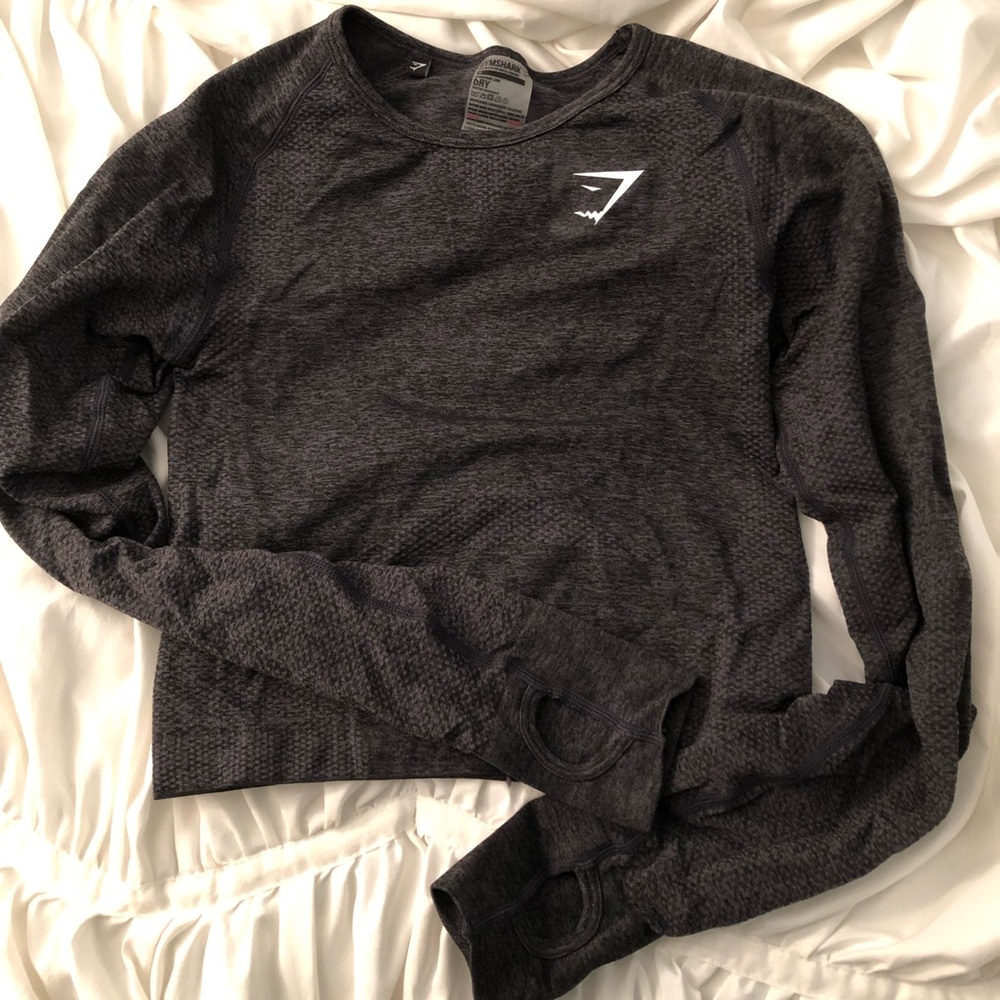 Charcoal Grey Dry Fit Gymshark Crop🦈🖤